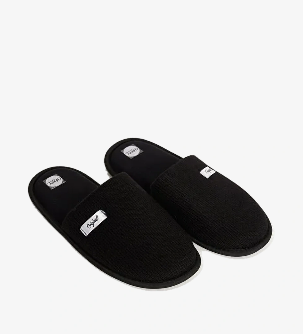 Chirpy Erkek Kışlık Sıcak Tutan Siyah Triko Ev İçi Terlik- Duncan model görseli