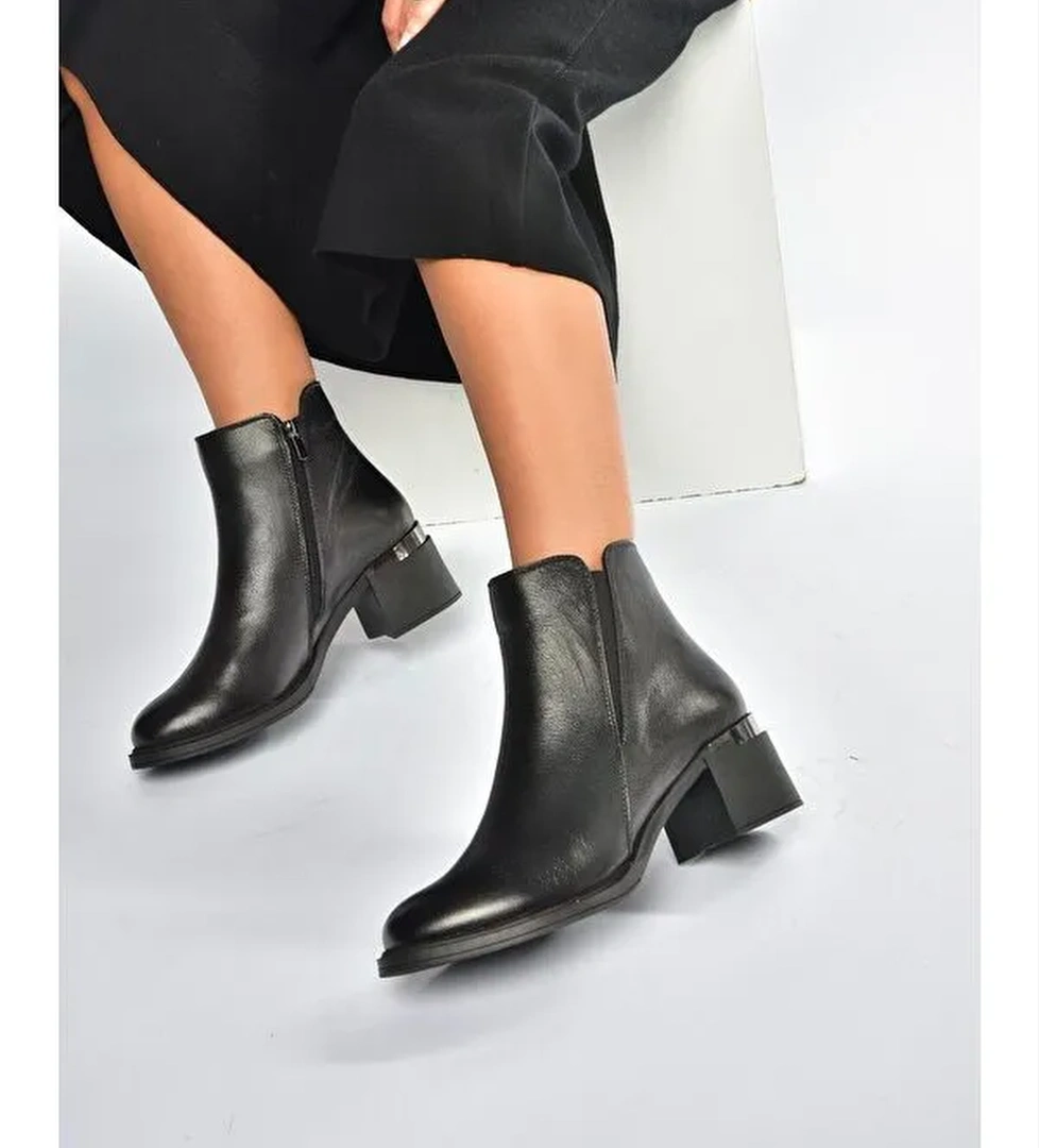 Fox Shoes Siyah Kadın Bot V555558403 model görseli