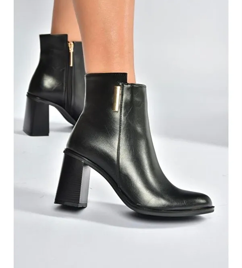 Siyah Kadın Bot V518103109 - Görsel 1