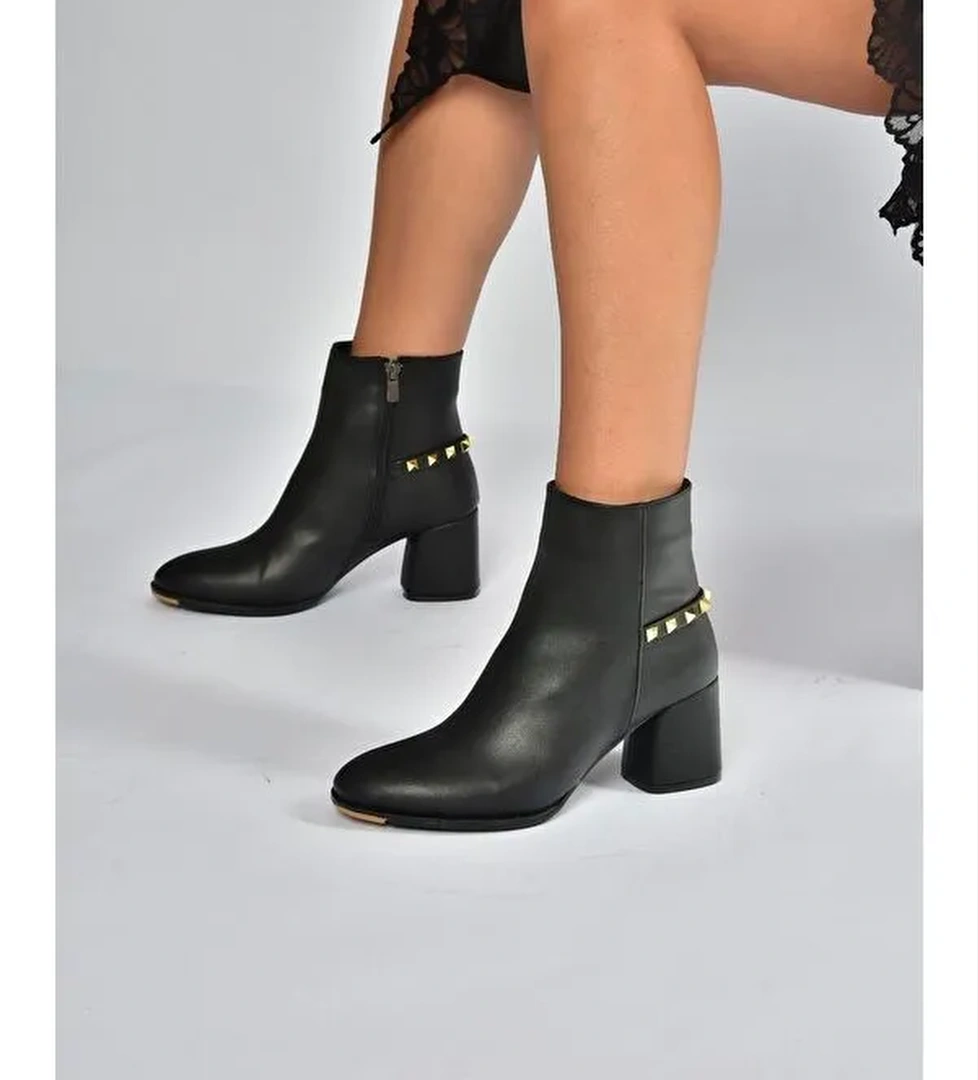 Siyah Kadın Bot V848241409 - Görsel 1