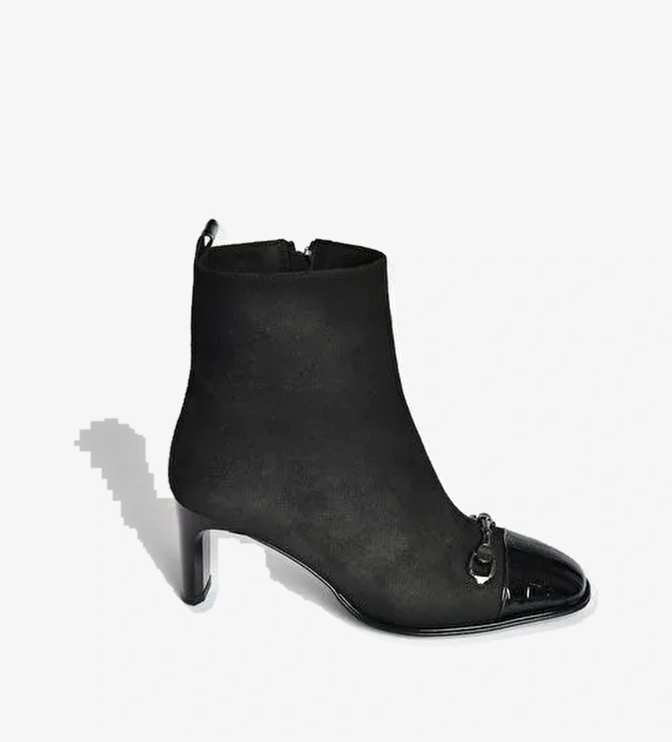 Siyah Kadın Bot V820284602