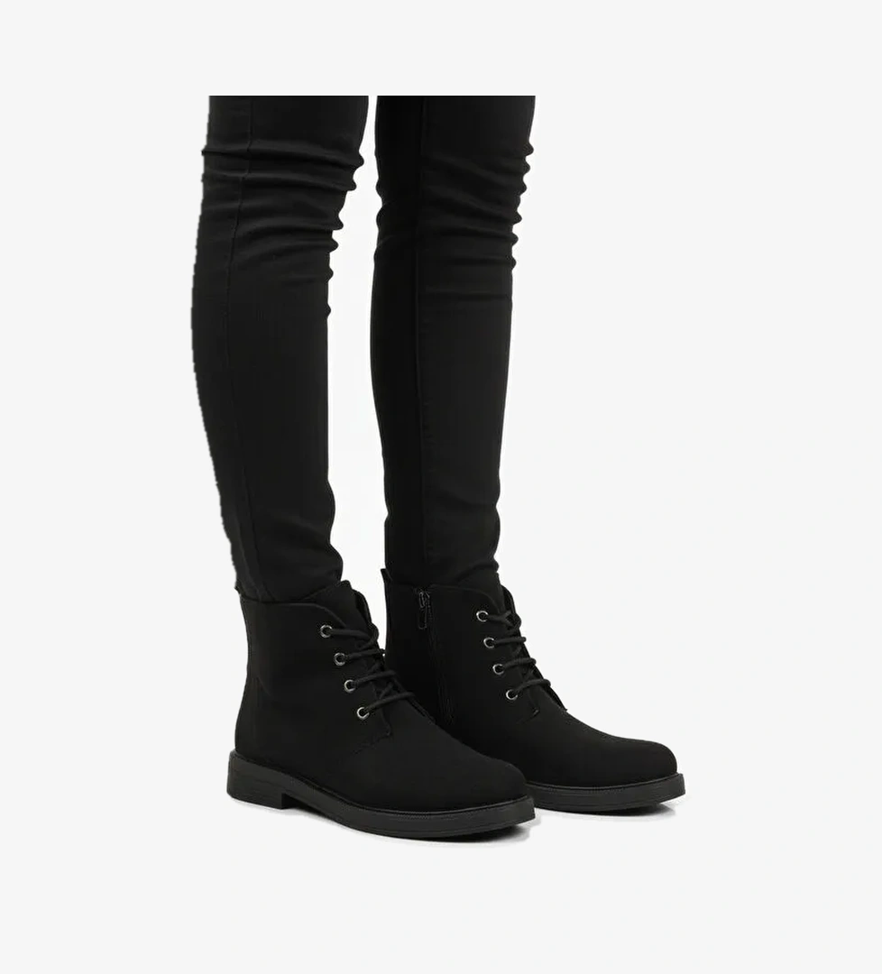 Siyah Süet Bağcıklı Fermuarlı Kaymaz Kadın Bot 284098 Z