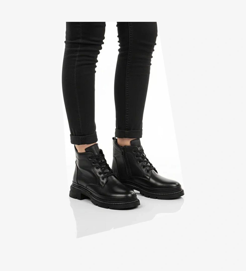 Voyager Siyah Voyager Hakiki Deri İçi Polarlı Kadın Bot