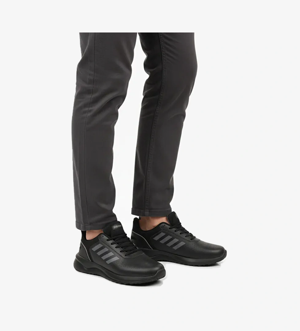 Siyah Bağcıklı Hafif Esnek Erkek Spor Ayakkabı Nereus M - Görsel 1