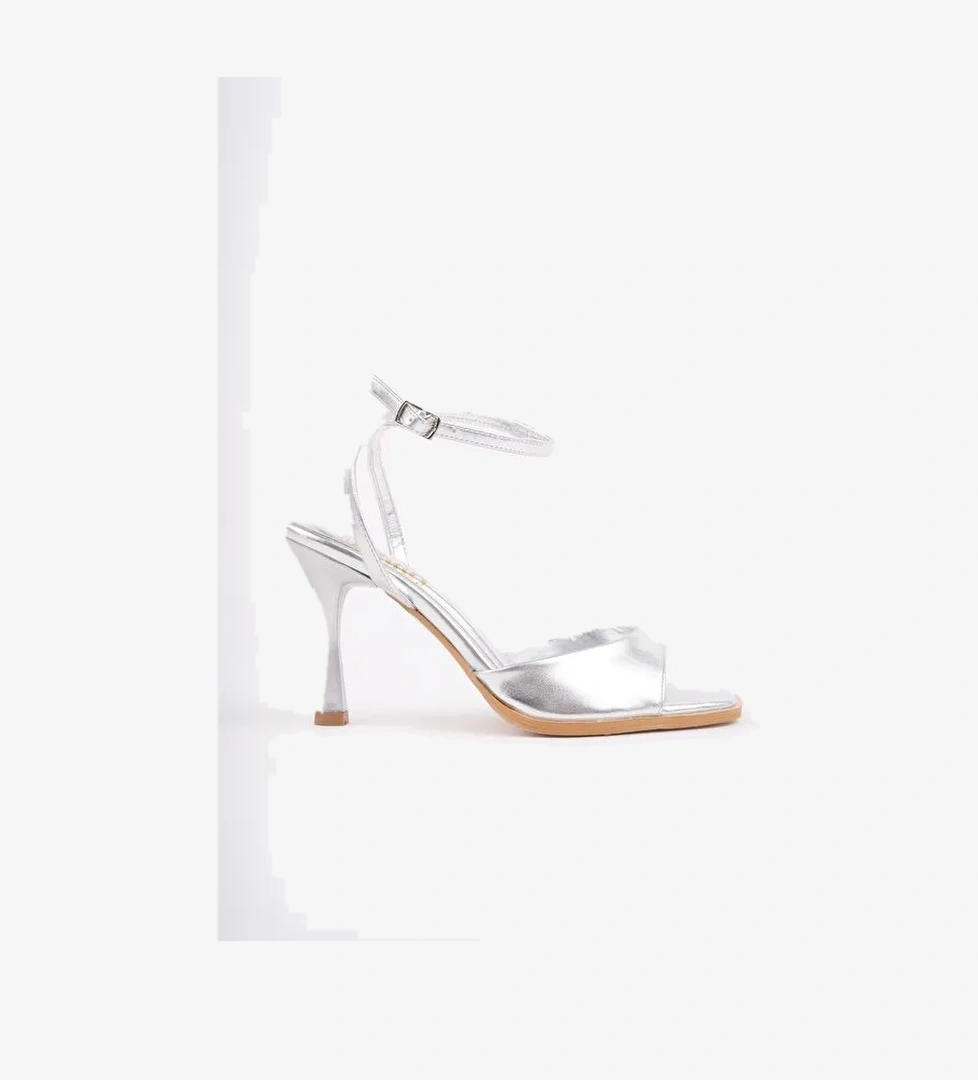 CHARLOT Bilekten Bağlamalı Kadın İnce Topuklu Ayakkabı