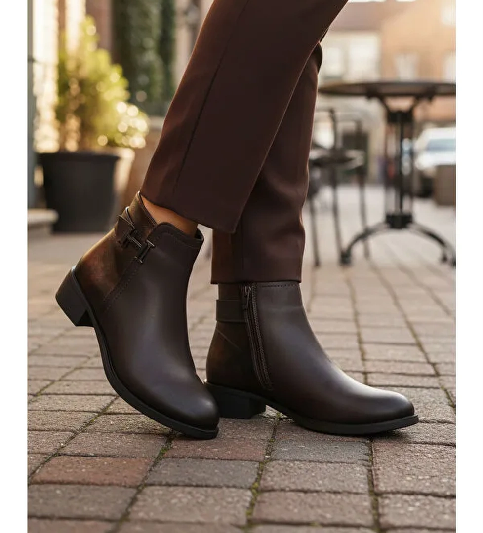 Ayakmod Kahve Siyah Zümrüt Fermuarlı Kürklü Kaymaz Kadın Bot 547820 Z model görseli