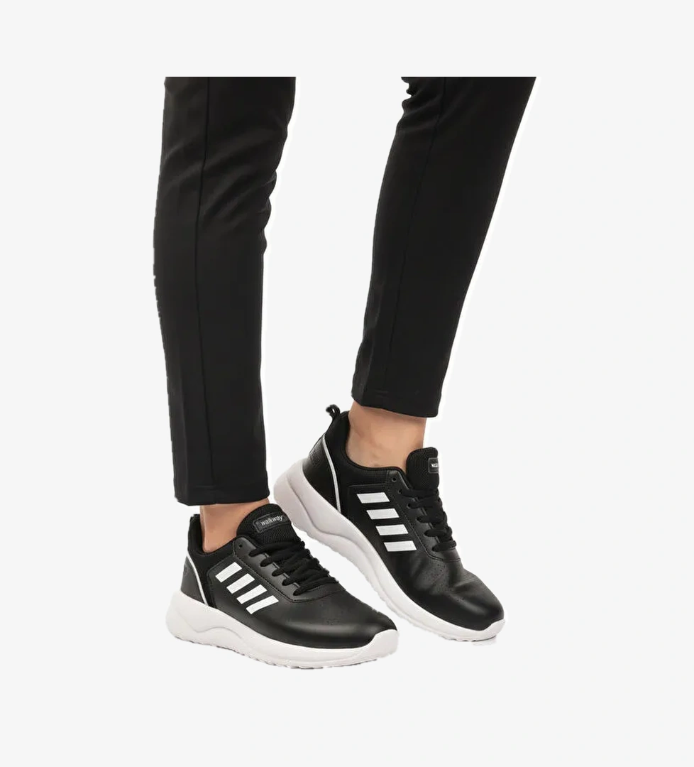 Siyah Beyaz Bağcıklı Hafif Esnek Unisex Spor Ayakkabı Nereus G