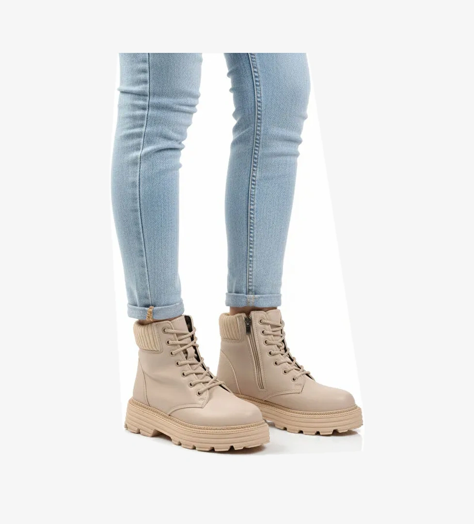 Ayakmod Siyah Bej Polarlı Kaymaz Taban Kadın Bot Serpa 5200 Z model görseli