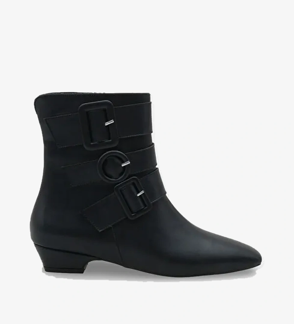 Shane Kısa Topuklu Yandan Fermuarlı Tokalı Küt Burun Kadın Bot