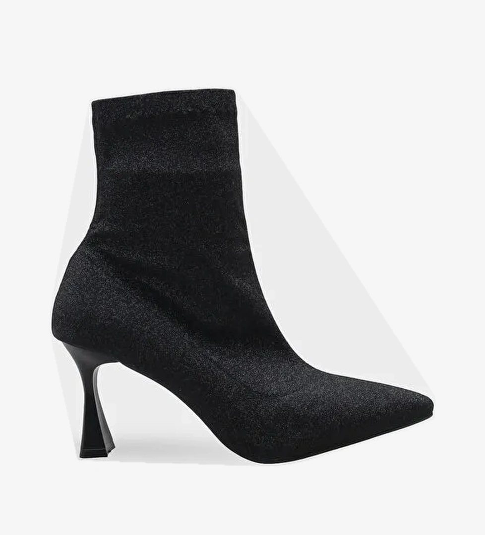 Capone Outfitters Elysha Kadın Siyah Bot model görseli