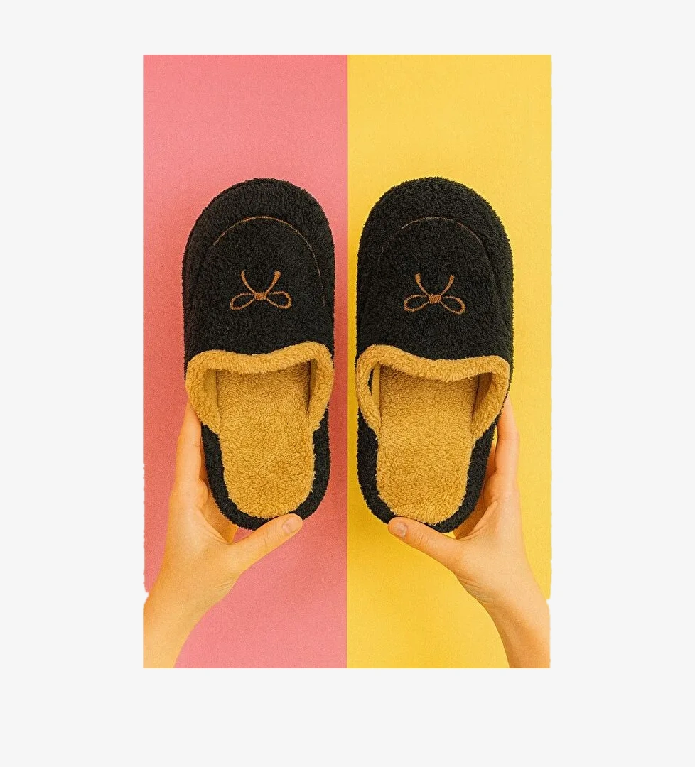 AMORE Kapalı Kadın Ev Terliği Günlük Rahat Kışlık Terlik