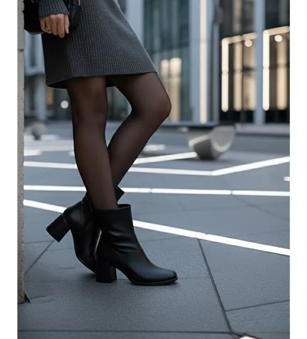 Kadın Rozi Küt Burunlu Topuklu Streç Bot - Görsel 1