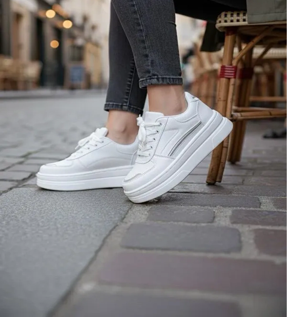 Garantili Elinda Beyaz Günlük Ortopedik Kadın Sneaker Spor Ayakkabı
