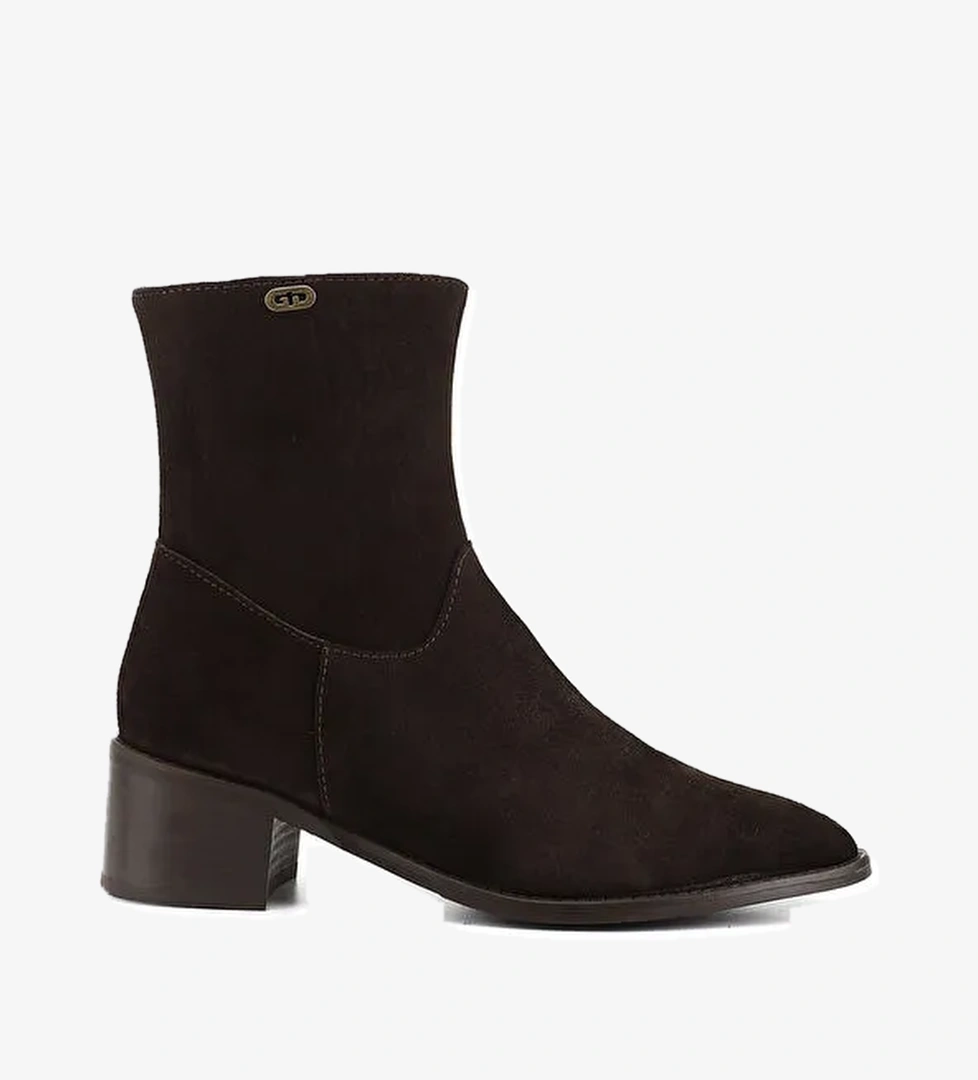 Gönderi̇(r) Kadın Açik Çi̇kolata Kahve Kahverengi̇ Fermuarlı Sivri Burun Hakiki Deri Bot model görseli