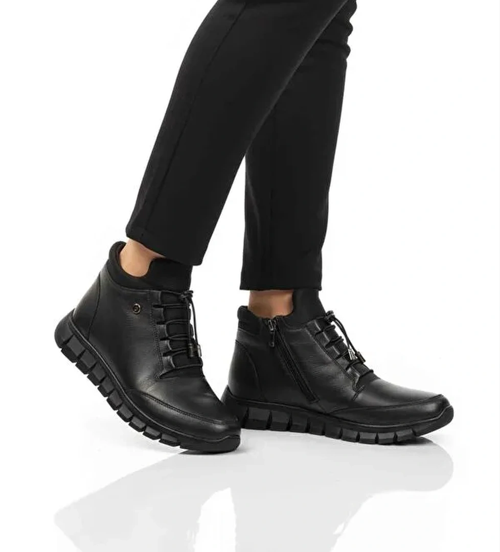 Ayakmod Kahverengi Ayakmod Hakiki Deri İçi Polarlı Kaymaz Fermuarlı Kadın Bot 3615 Z