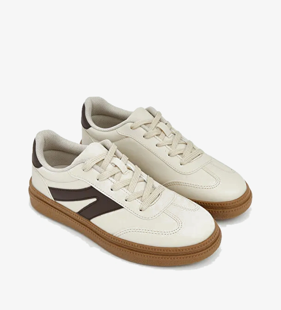 Suni Deri Gorunumlu Kaucuk Tabanli Kadin Sneaker