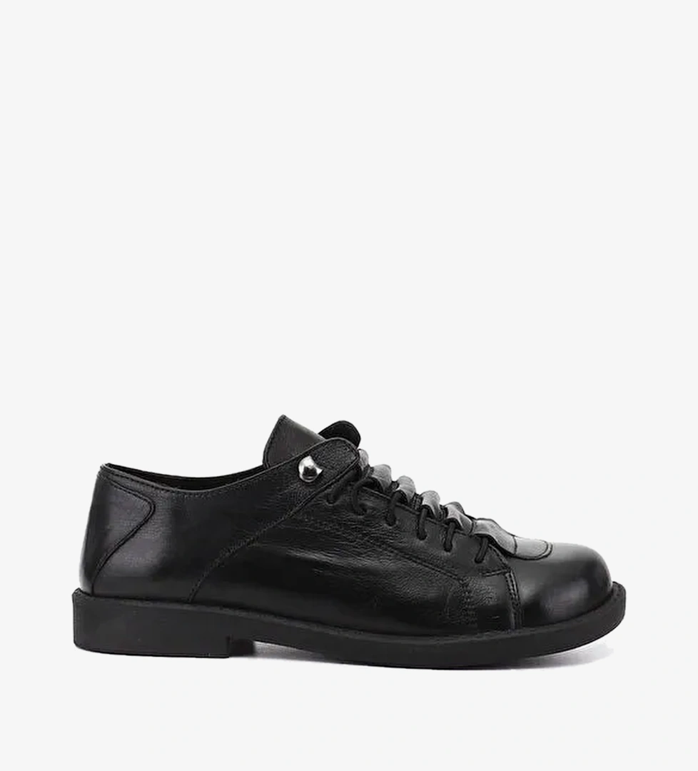 Gonderi(r) Gonderi(r) Siyah Kadın SİYAH Bağcıklı Hakiki Deri Sneaker LC Waikiki'de! Siyah - 1. görsel