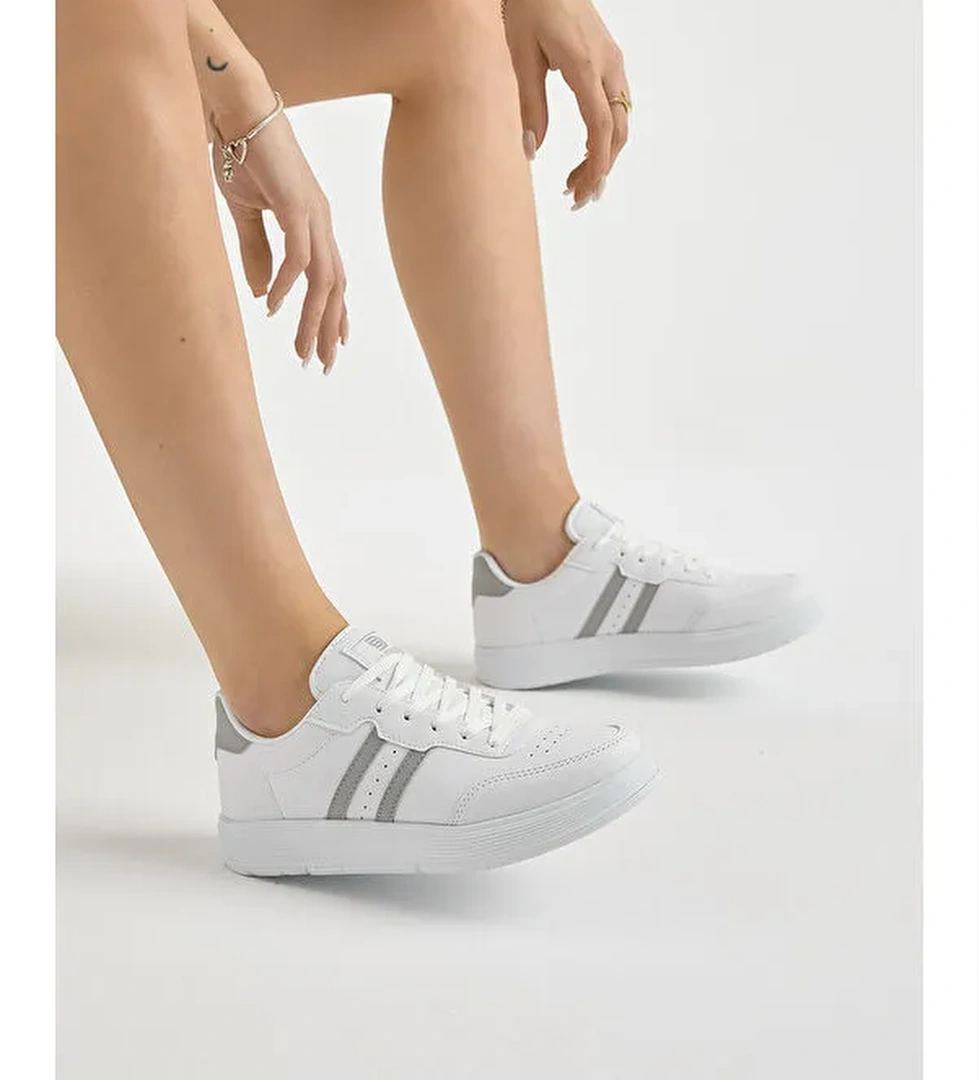 Unisex Beyaz Gri Kalin Faylon Hafif Taban Seritli Bagcikli Spor Ayakkabi