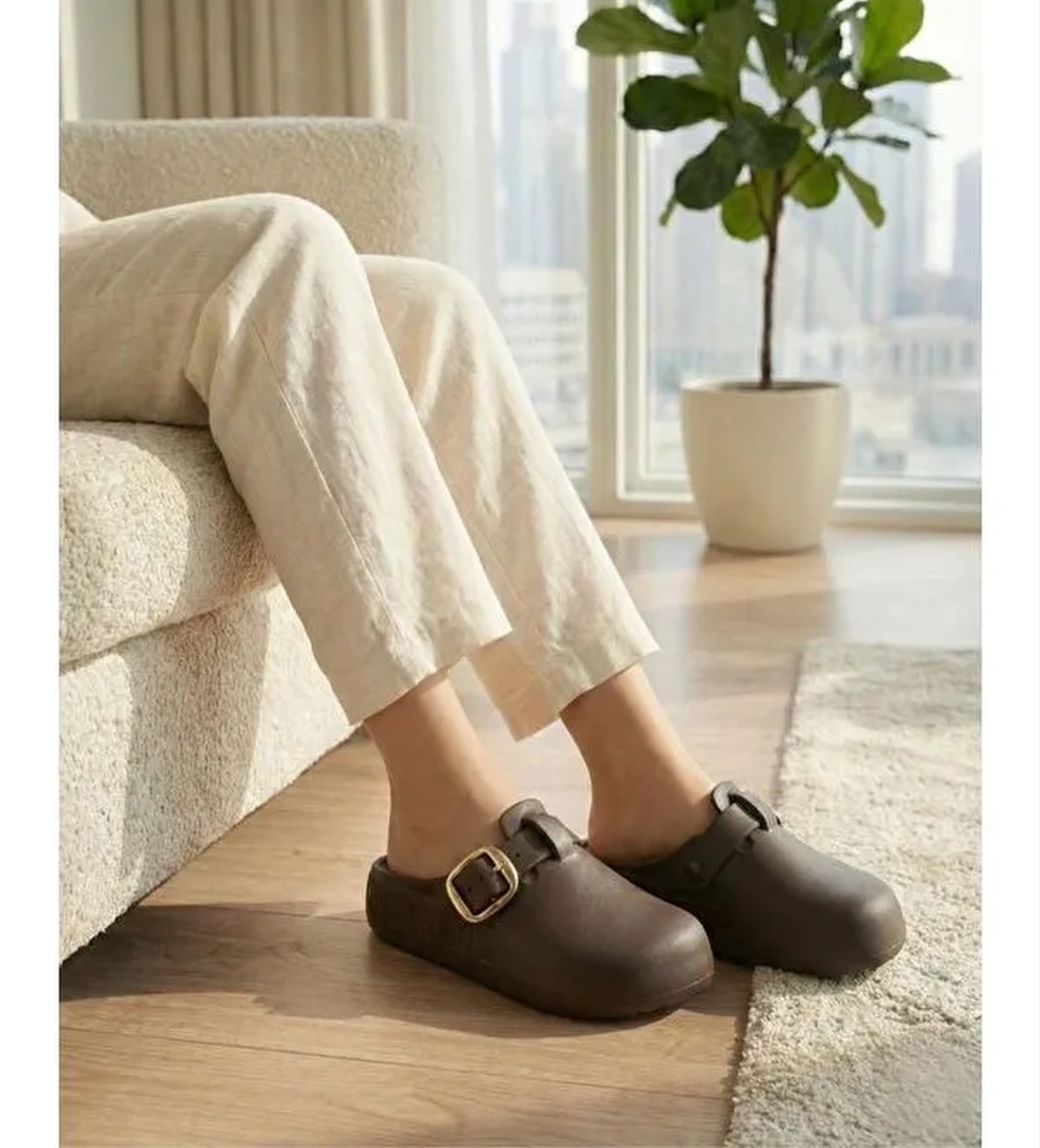 Lovi Kadin Gold Tokali Geometrik Desenli Comfort Clog Kadin Terlik Luks Tasarim