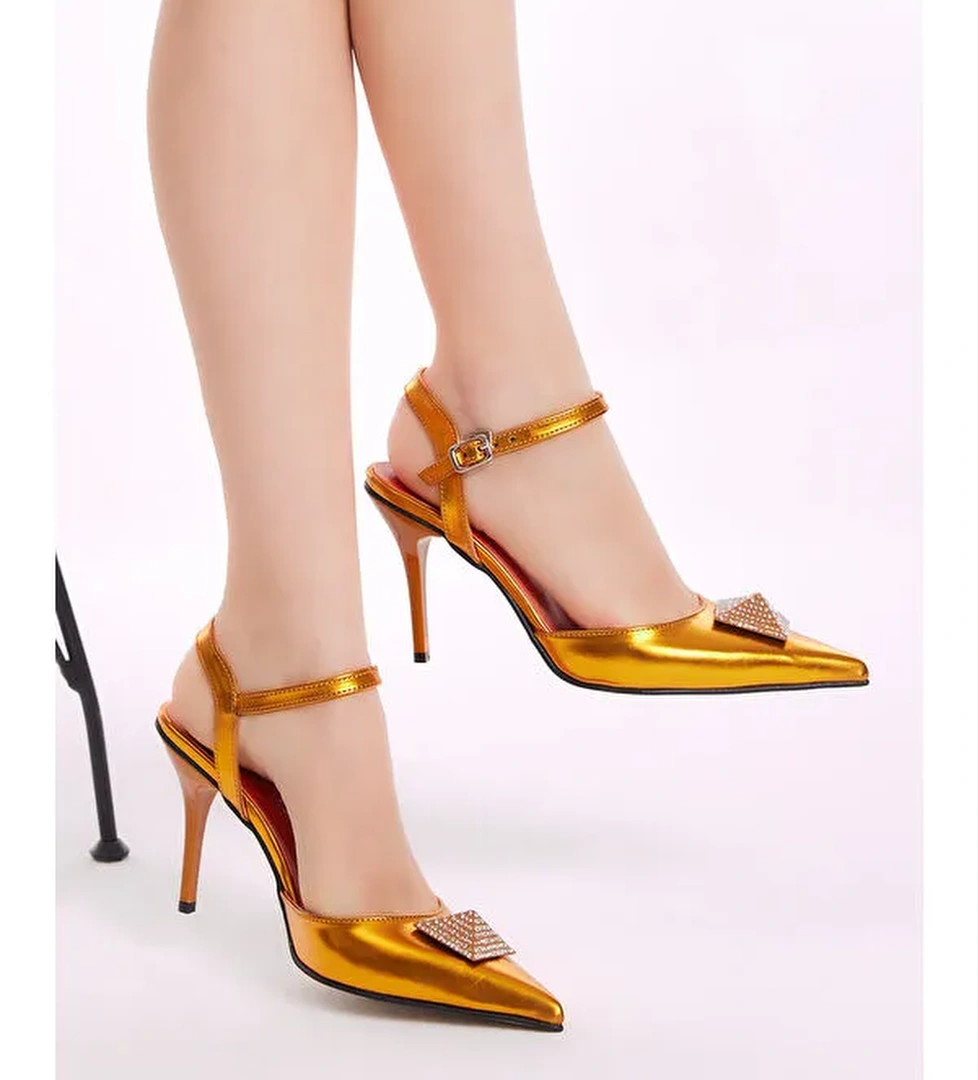 Tonny Black Gecce Serisi