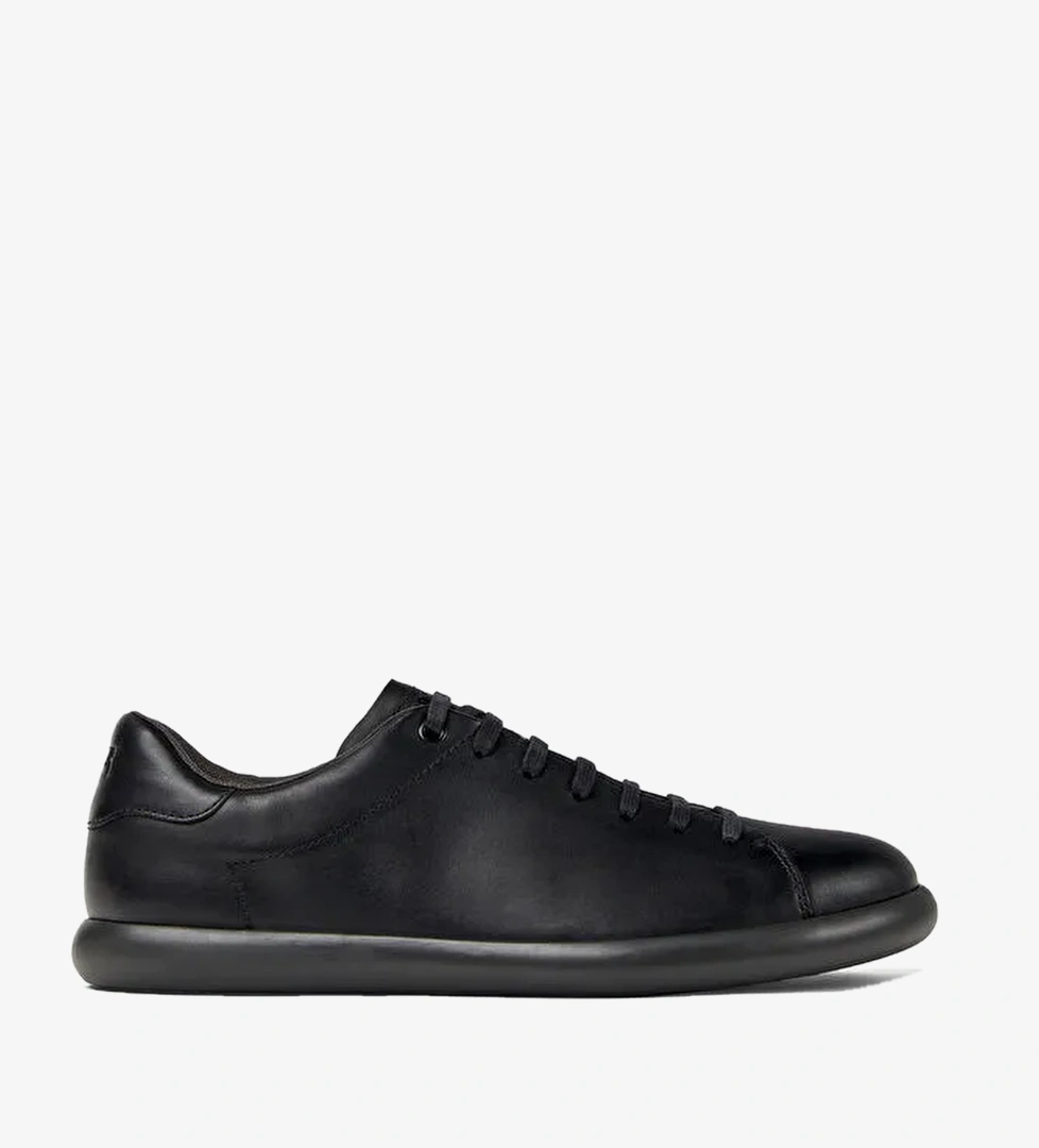 Siyah Camper Pelotas