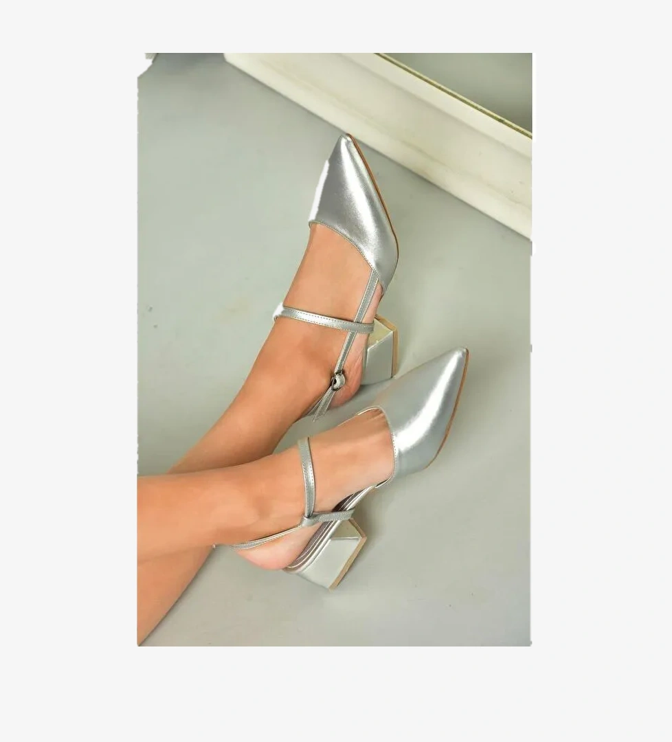 Fox Shoes Siyah Fox Shoes Topuklu U9982321 Kadın Ayakkabı