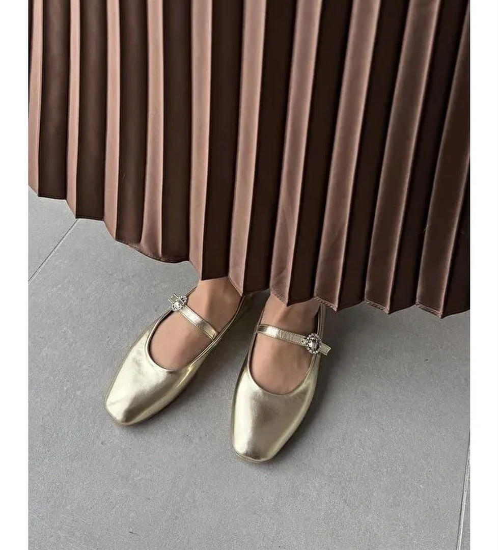 Straswans Beyaz Straswans Berny Kemer Kadın Detay Deri Babet