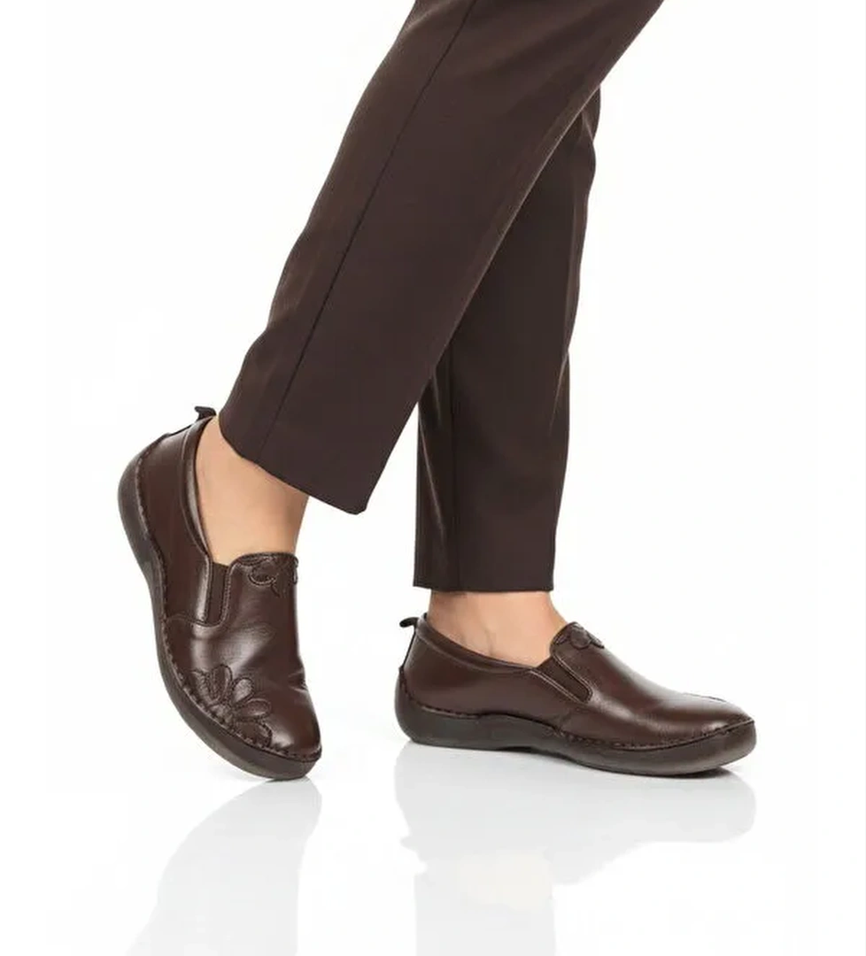 Ayakmod Bej Ayakmod Premium Hakiki Deri Anatomik Kadın Casual Ayakkabı 44404 Z