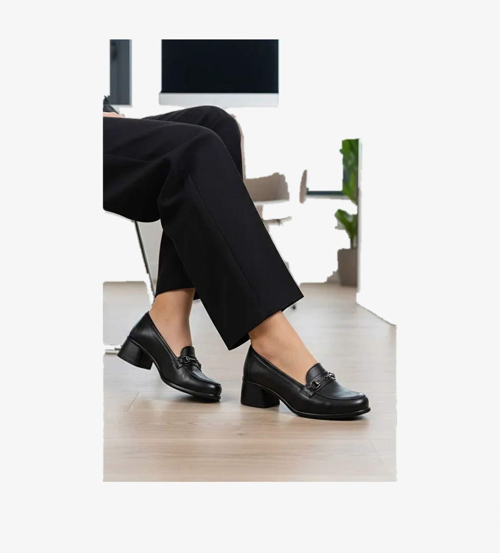 Ayakmod Kahverengi Ayakmod Premium Taba Hakiki Deri Kadın Topuklu Klasik Ayakkabı 44259 Z