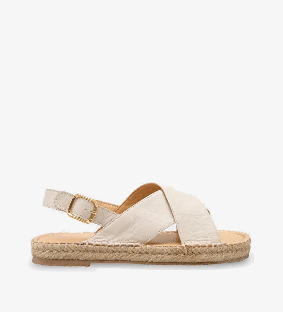 Capone Outfitters Capone Outfitters Lilian Hakiki