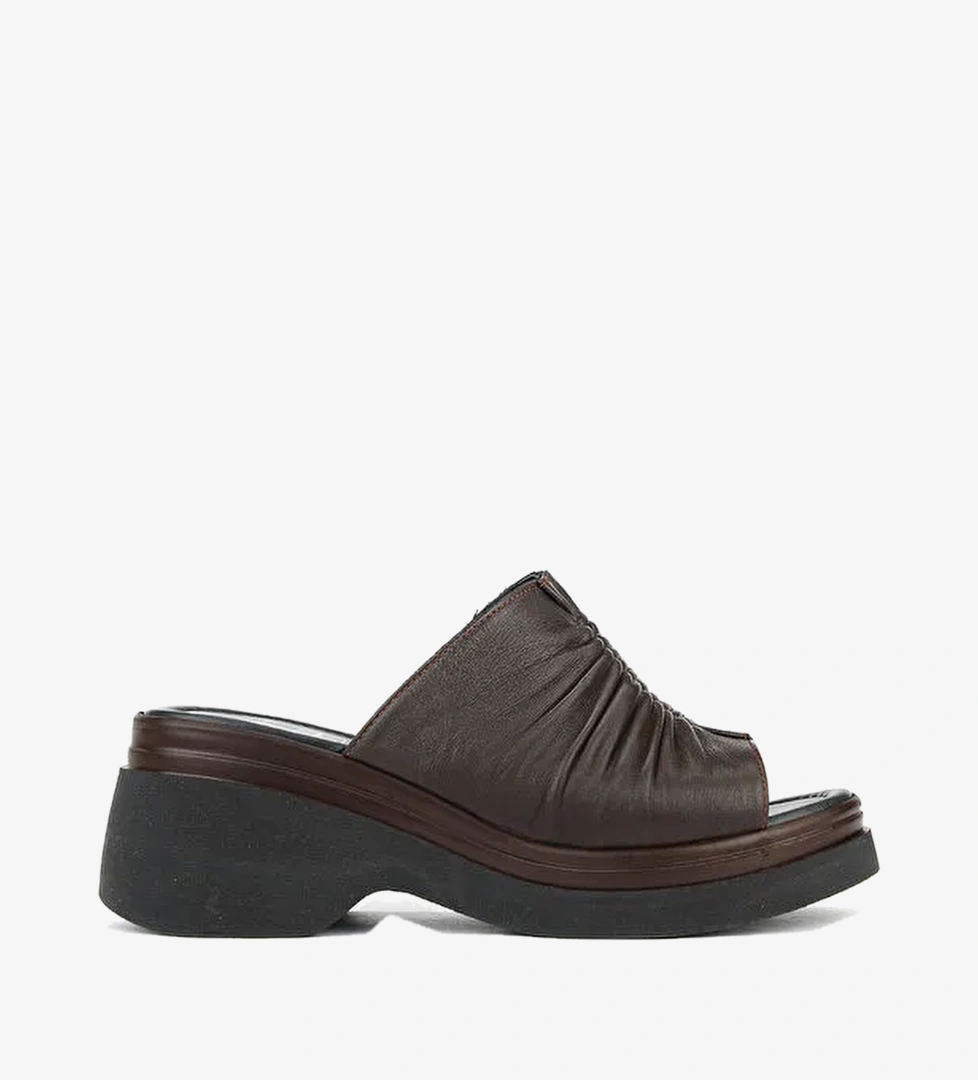 Ziya Ayakkabi Kahverengi Ziya Ayakkabi Hakiki Kadın Deri Topuklu Terlik 161992Z64023