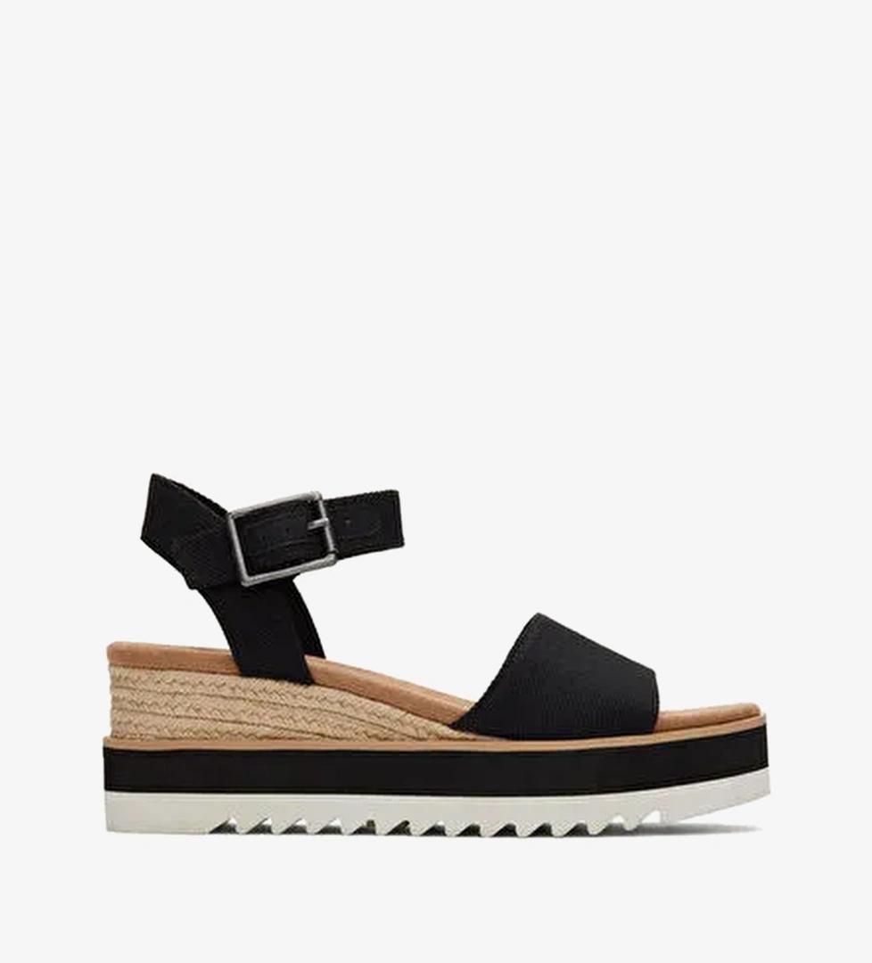 Toms Diana