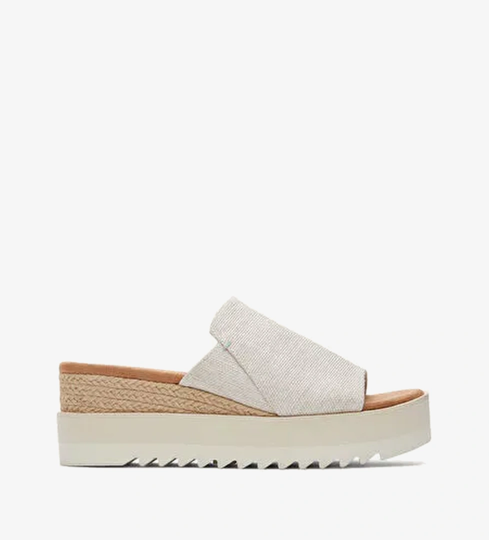 Toms Diana