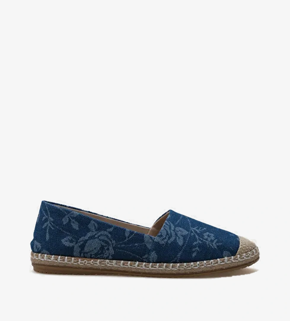Capone Outfitters Capone Outfitters Pasarella