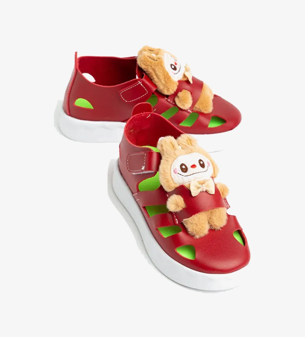 Cocuk Unisex Kirmizi Hafif Taban Ayicik Detayli Cirtli Sandalet