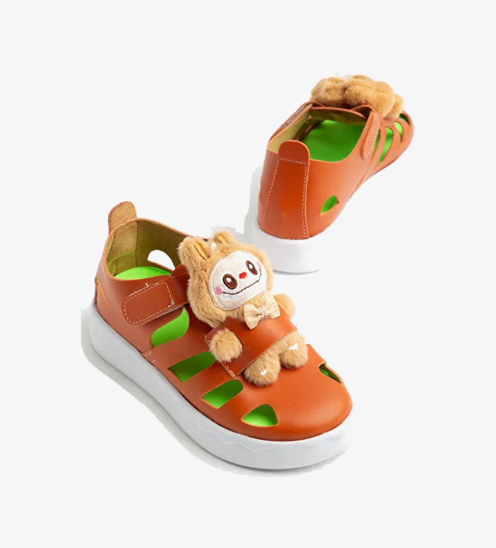 Cocuk Unisex Turuncu Hafif Taban Ayicik Detayli Cirtli Sandalet