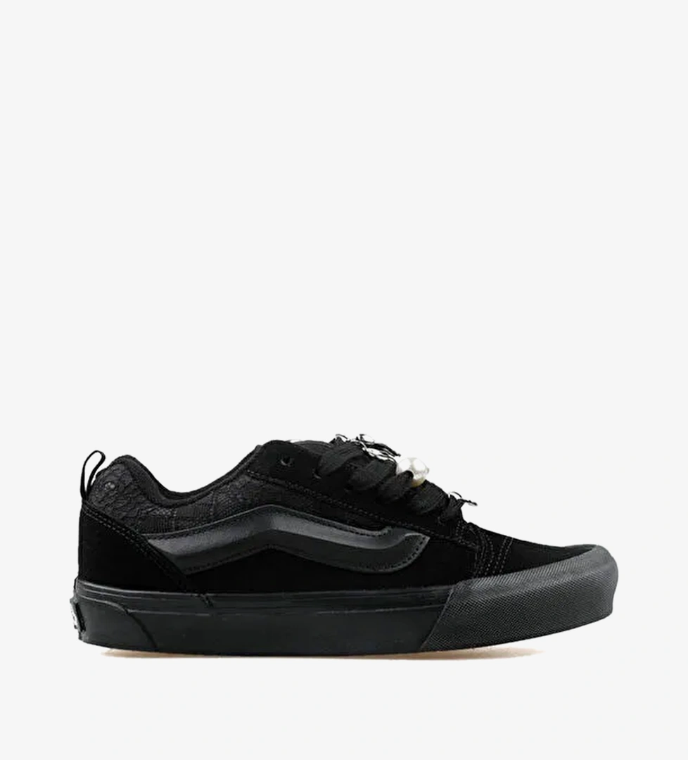 Vans Knu