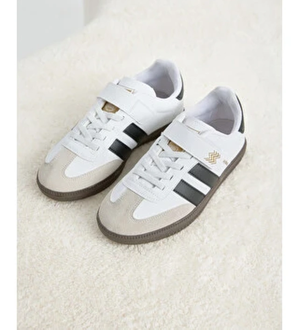 Cocuk Unisex Beyaz Siyah Termo Taban Yani Seritli Cirtli Bagcikli Sneaker