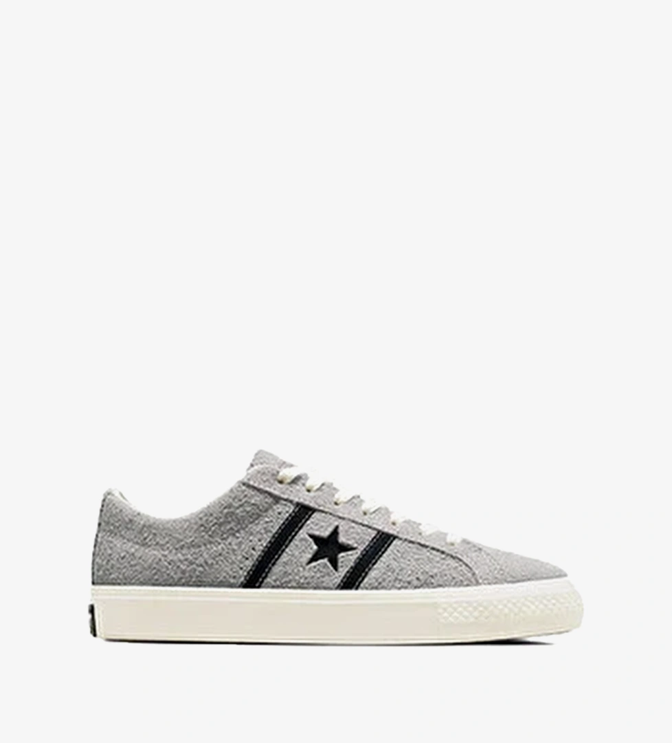 Converse One Star