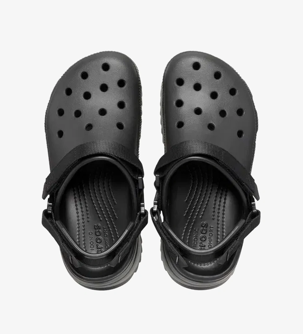 Crocs Crocs Classic Hiker  Kadın Siyah Terlik model görseli