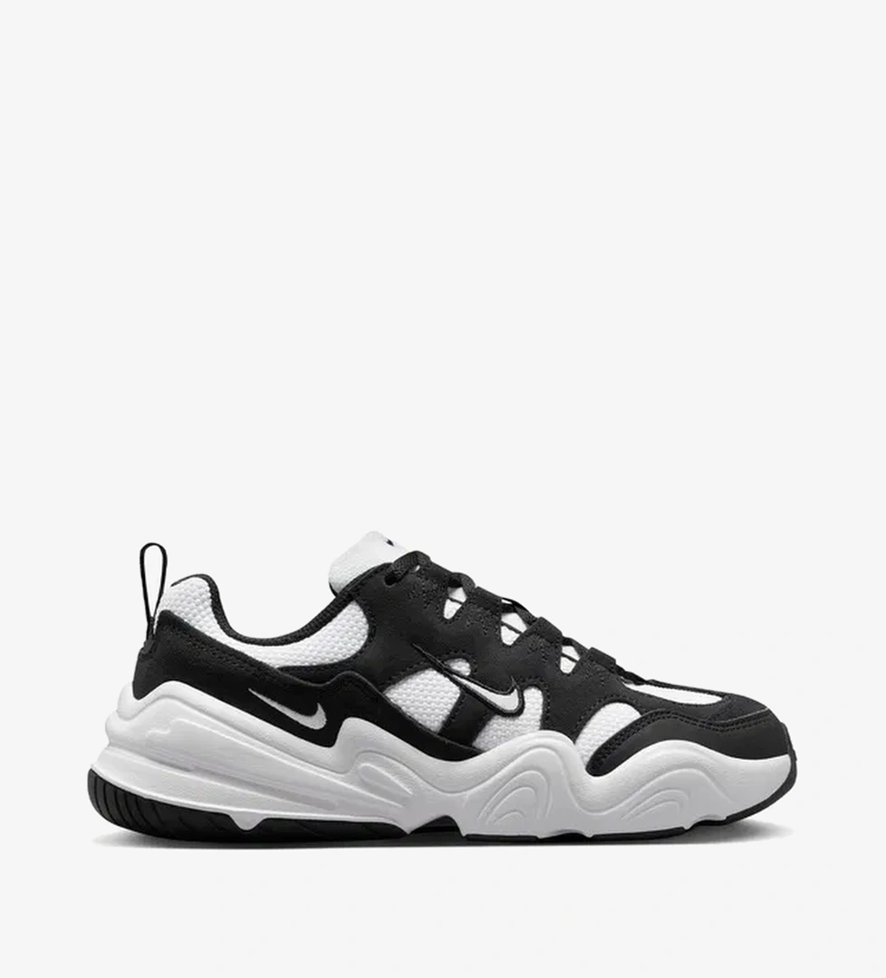 Nike Tech Hera Kadın Beyaz/Siyah Spor Ayakkabı