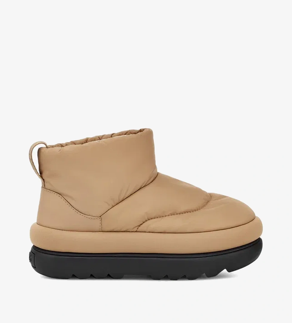 Ugg UGG Classic Maxi Mini Kadın Krem Bot model görseli