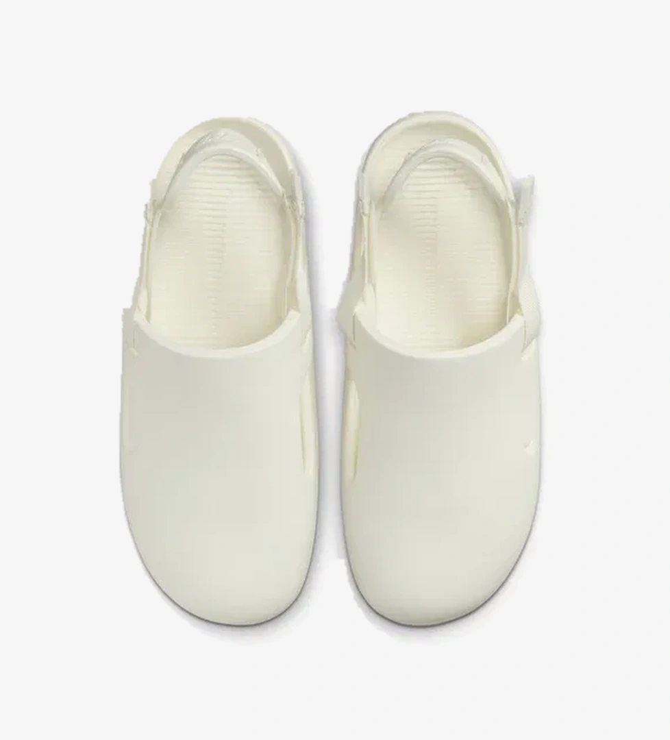 Nike Calm Kadın Beyaz Terlik