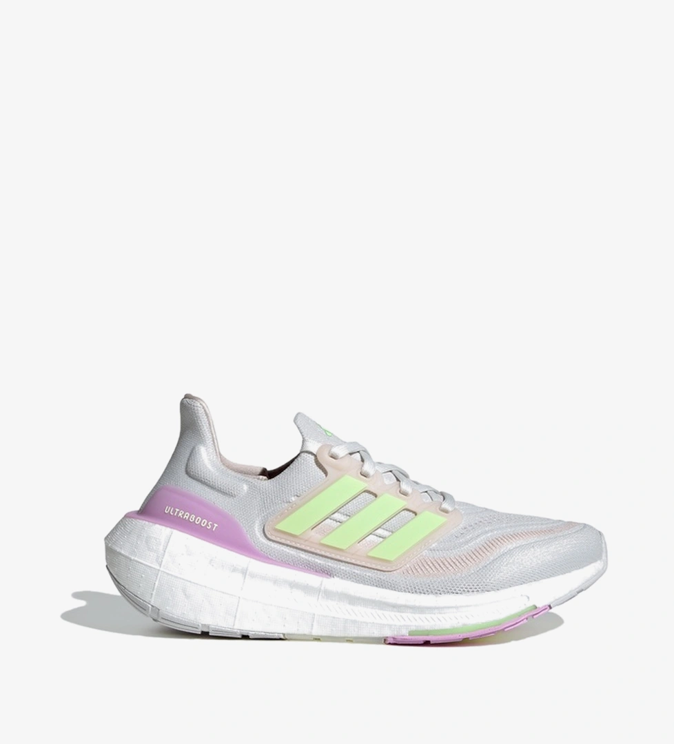 Beyaz Adidas Ultraboost