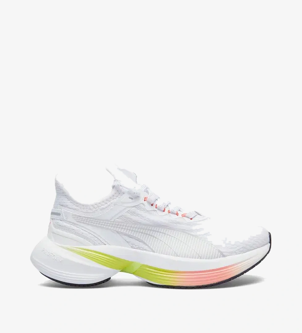 Puma Puma Conduct Pro Kadın Beyaz Koşu Ayakkabısı model görseli