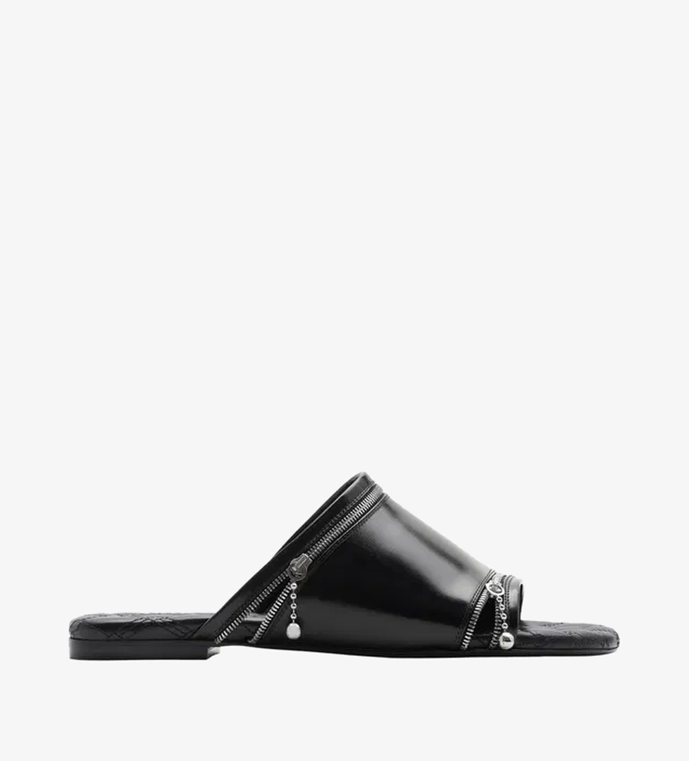 Burberry Burberry Kadın Siyah Ayakkabı model görseli