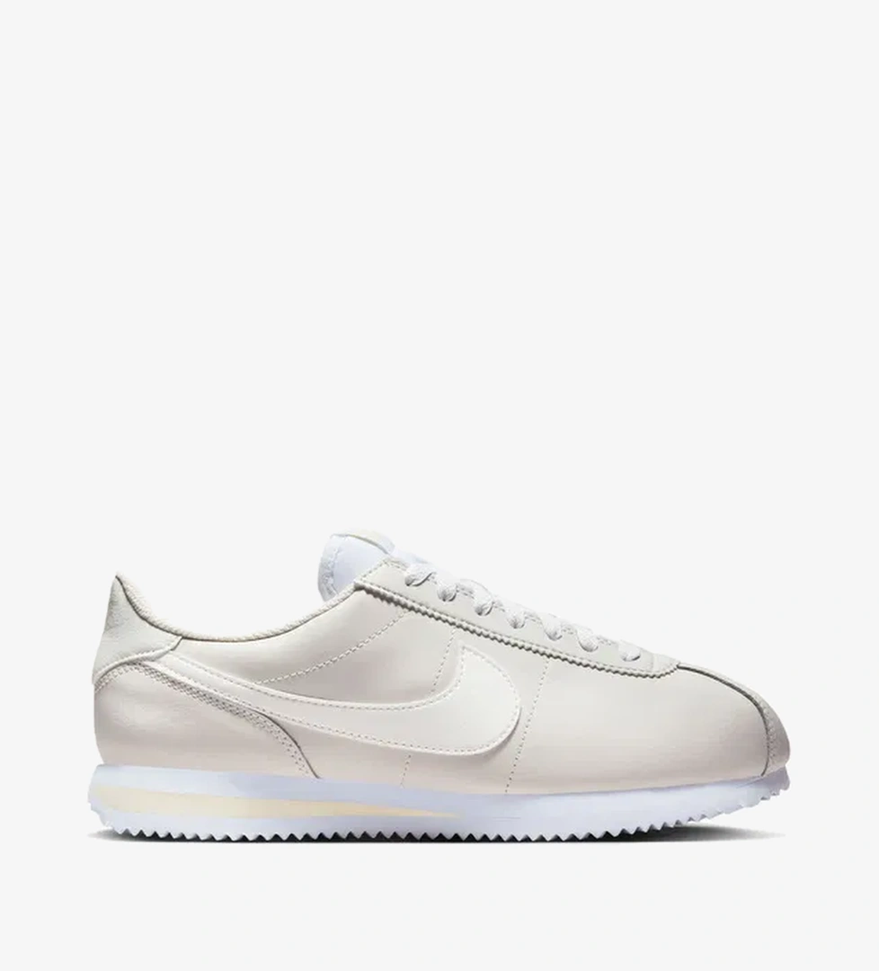 Nike Cortez Kadın Beyaz Sneaker - Görsel 1