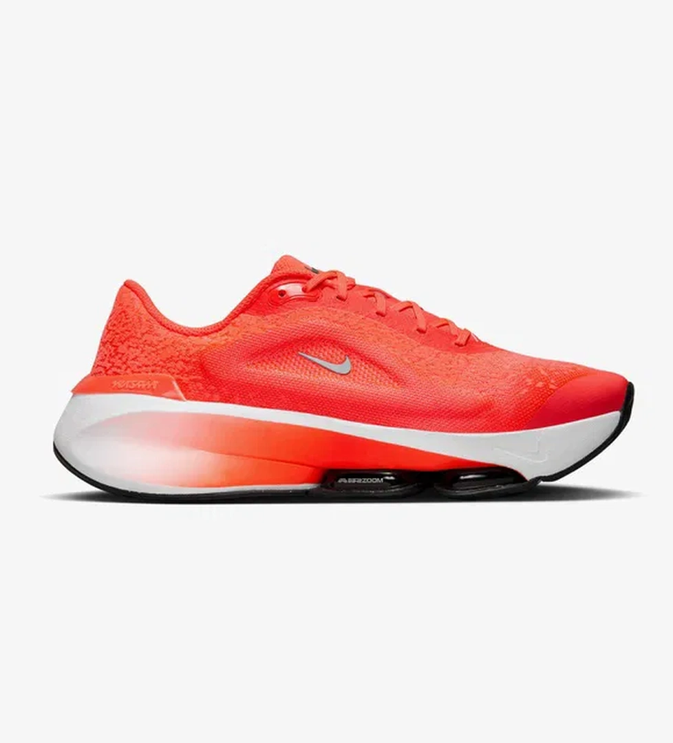 Nike Versair Kadın Kırmızı Spor Ayakkabı - Görsel 1