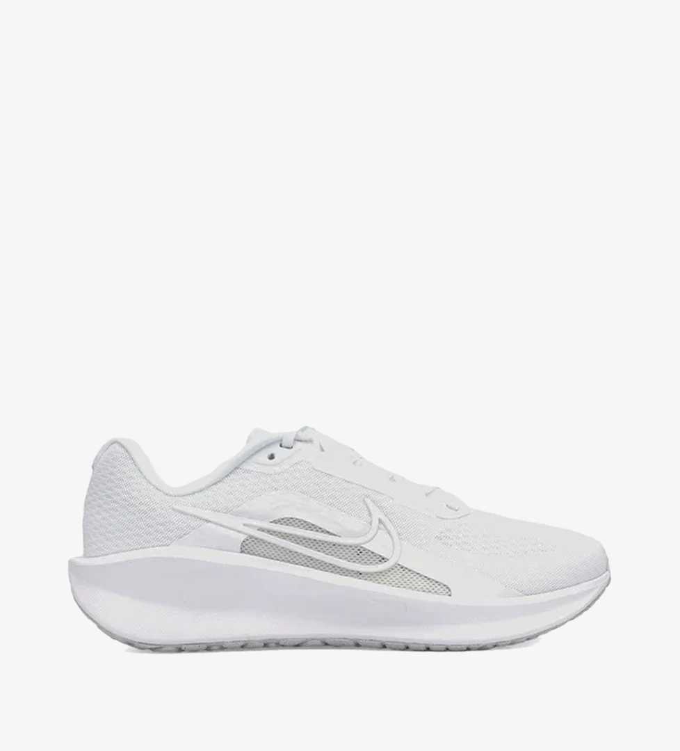 Nike Nike Erkek Beyaz Koşu Ayakkabısı Occasion'da! Beyaz - 1. görsel