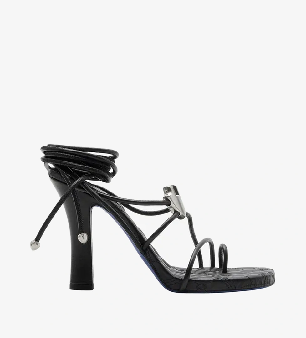 Burberry Burberry Kadın Siyah Ayakkabı model görseli